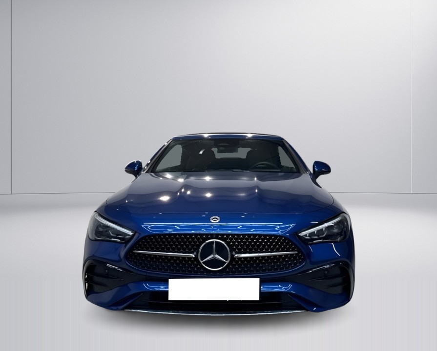 Mercedes-Benz CLE 200 4MATIC (2)