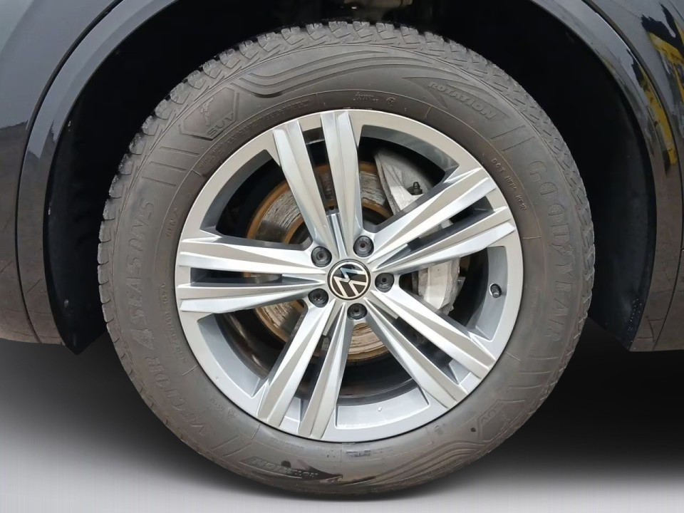 Volkswagen Touareg R-Line - foto 22