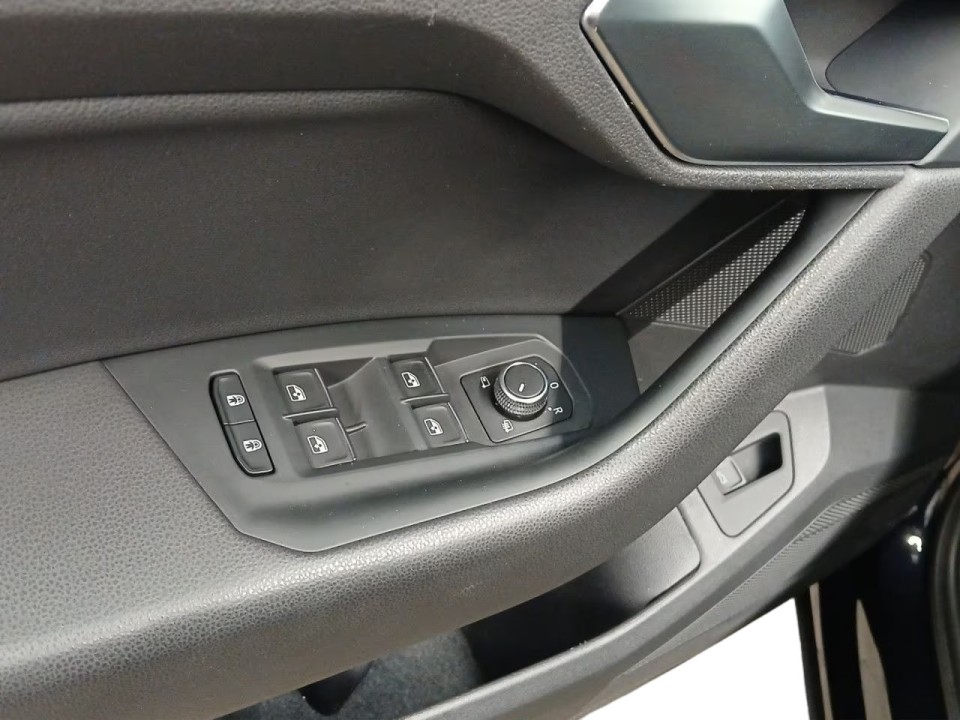 Volkswagen Touareg R-Line - foto 18