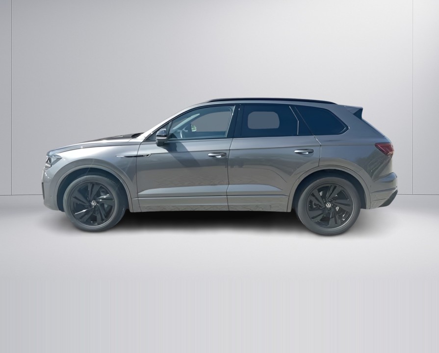 Volkswagen Touareg 3.0 TDI 4Motion R-Line (2)