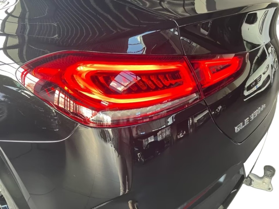 Mercedes-Benz GLE Coupé 350de 4MATIC AMG - foto 18