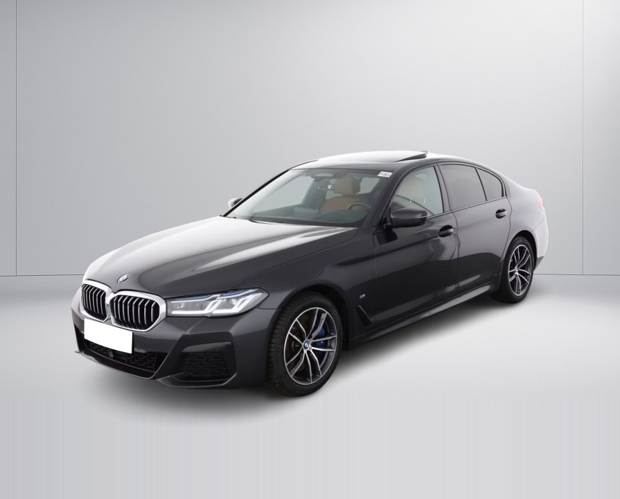 BMW Seria 5 540i M-Sport - foto 7