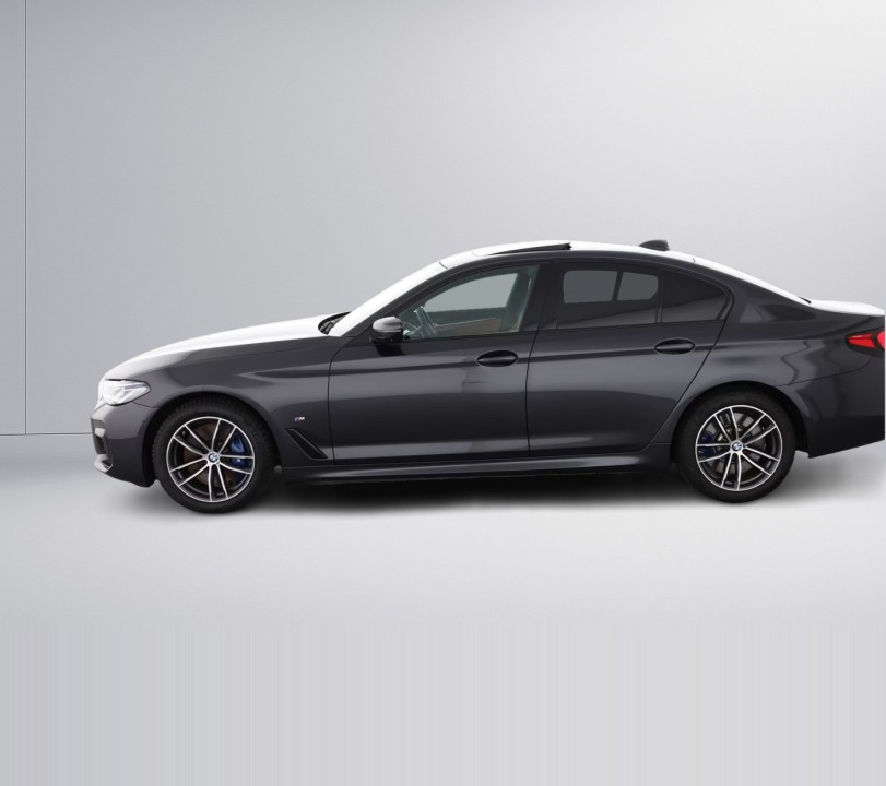 BMW Seria 5 540i M-Sport - foto 6