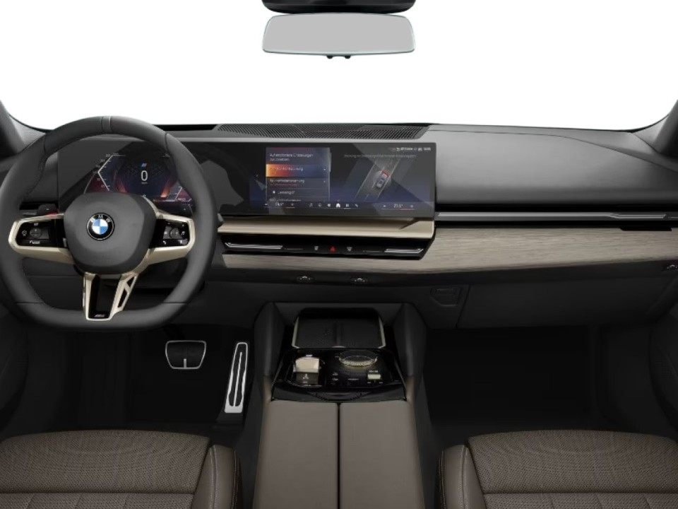 BMW Seria 5 520d M-Sport (3)