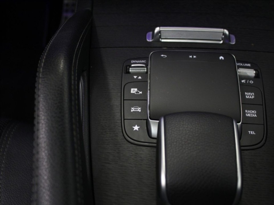Mercedes-Benz GLE Coupé 400d AMG - foto 9