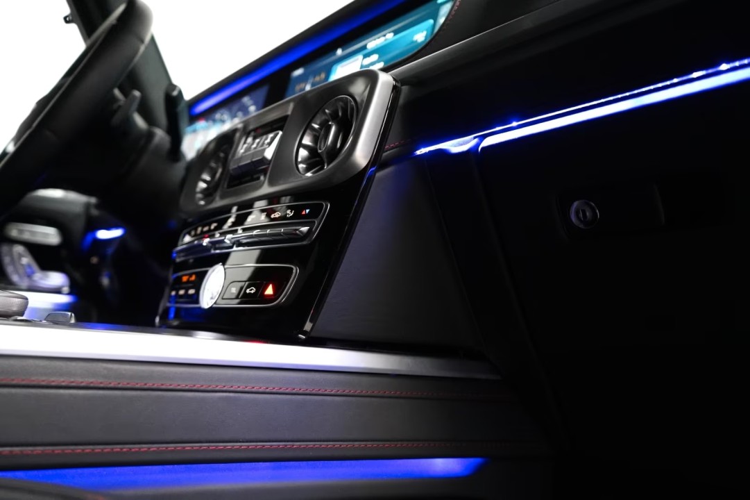 Mercedes-Benz G 400d AMG - foto 19
