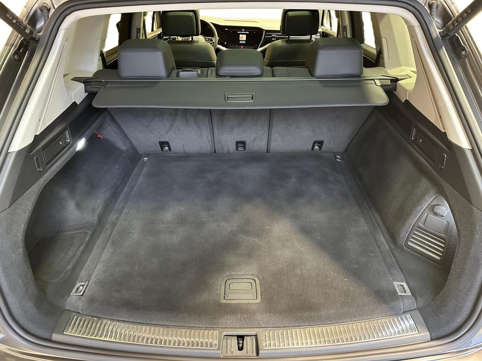 Volkswagen Touareg - foto 26