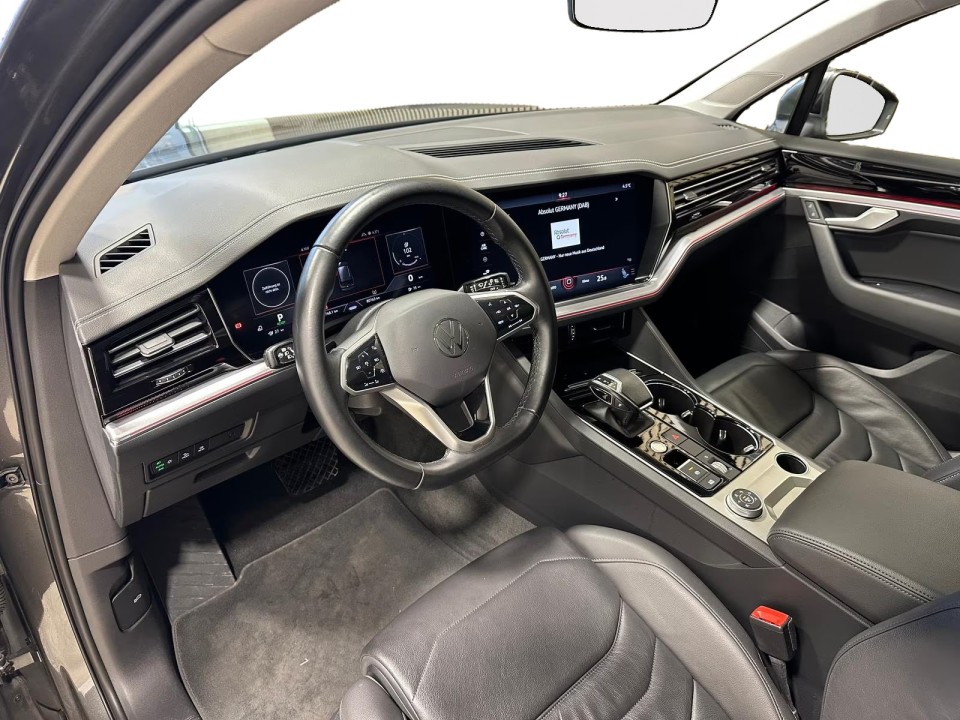 Volkswagen Touareg - foto 7