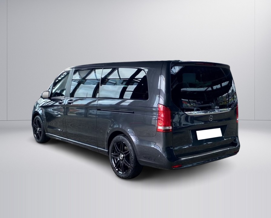 Mercedes-Benz V 300d (4)