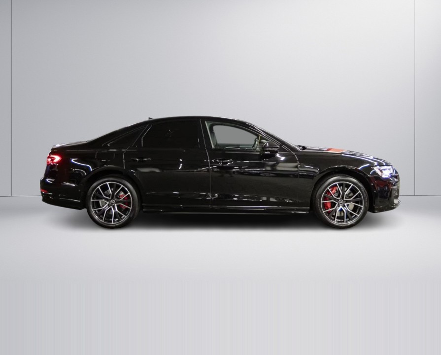 Audi A8 TFSIe Quattro S-line (3)