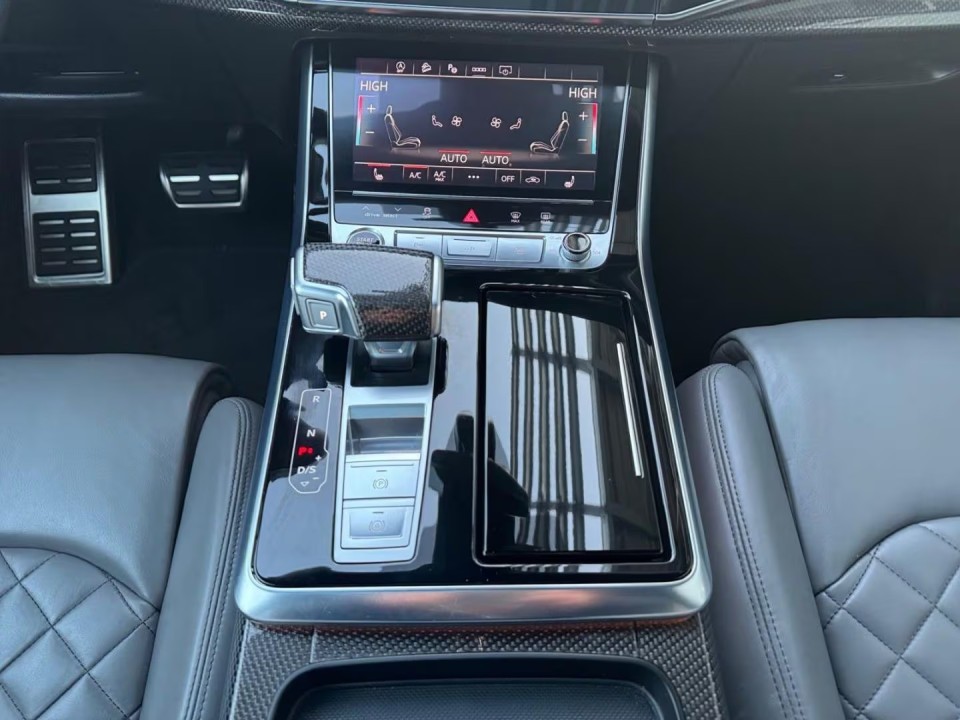 Audi Q7 55 TFSI Quattro Tiptronic S-line - foto 11