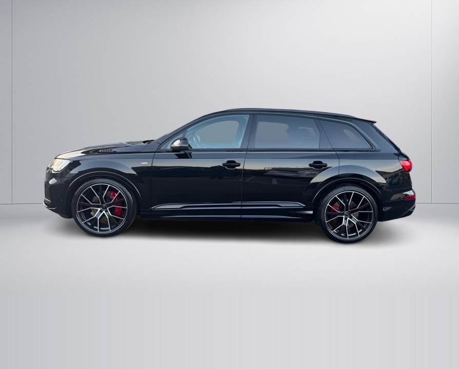 Audi Q7 55 TFSI Quattro Tiptronic S-line (3)