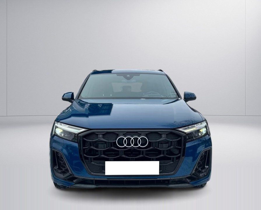 Audi Q7 55 TFSI Quattro S-line (2)