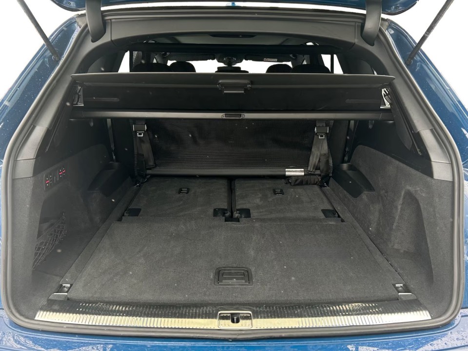 Audi Q7 55 TFSI Quattro S-line - foto 17