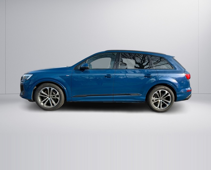Audi Q7 55 TFSI Quattro S-line (3)