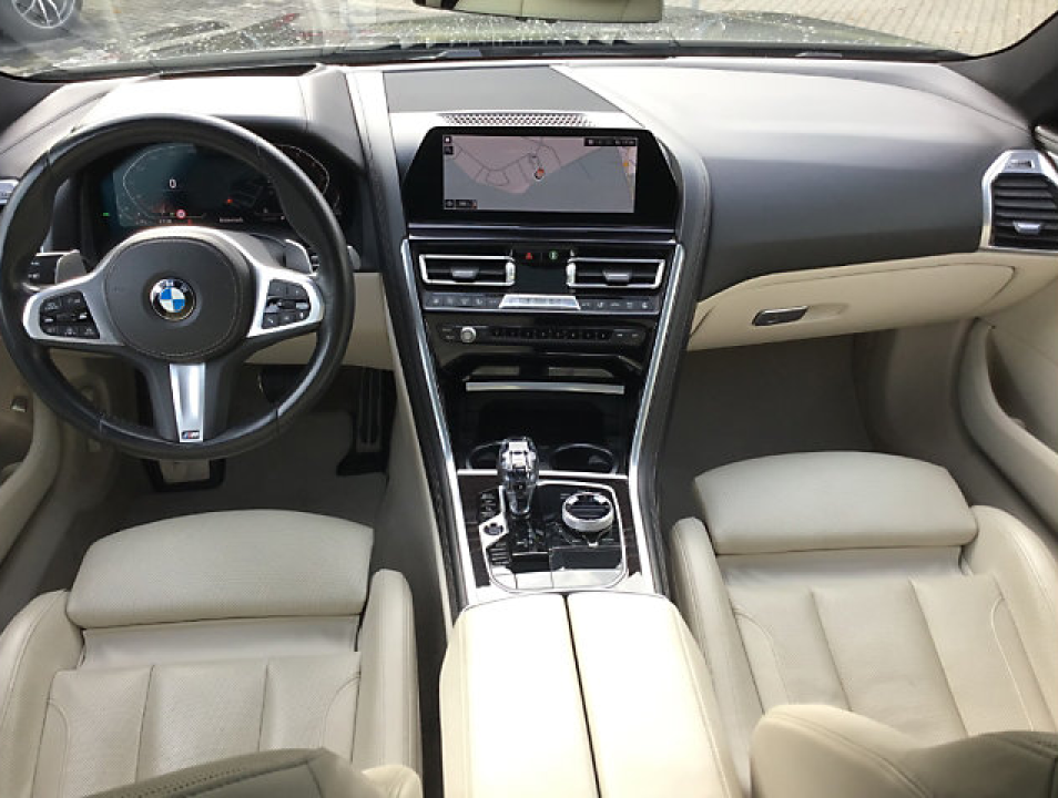 BMW Seria 8 840i xDrive M-Sport (4)