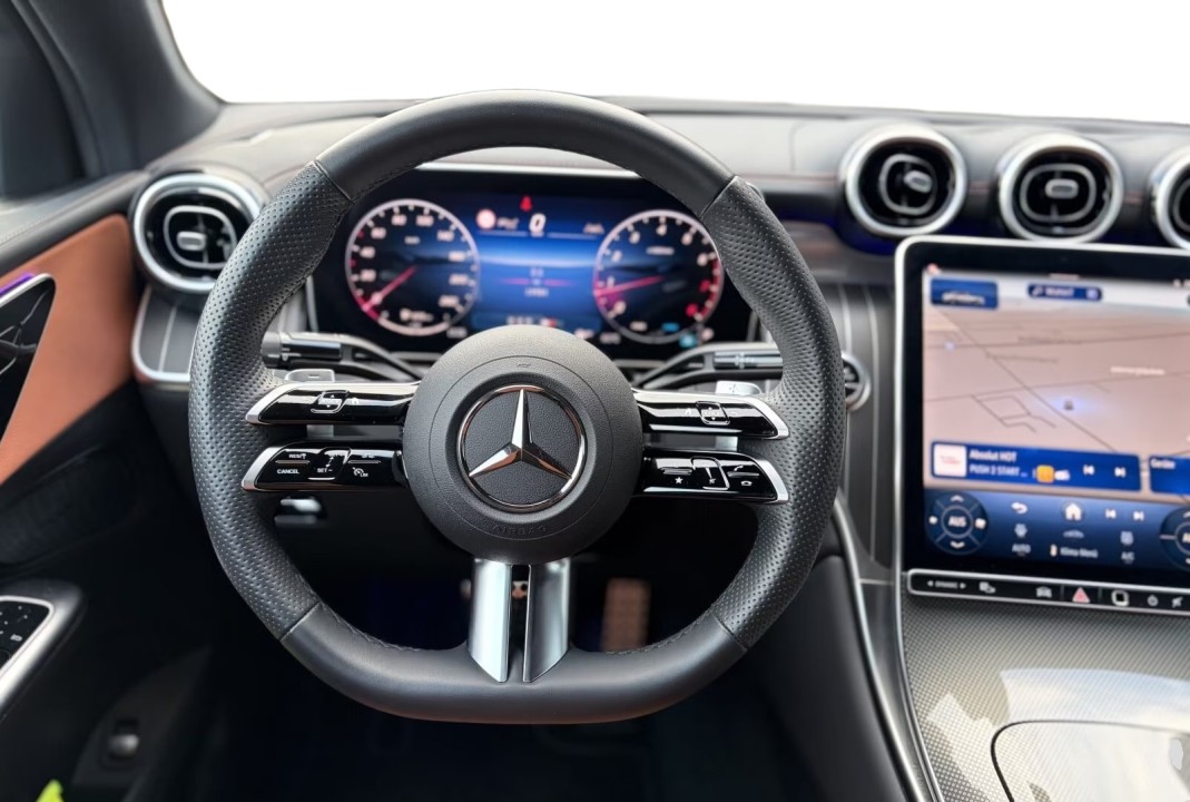 Mercedes-Benz GLC Coupé 200 4MATIC AMG - foto 8