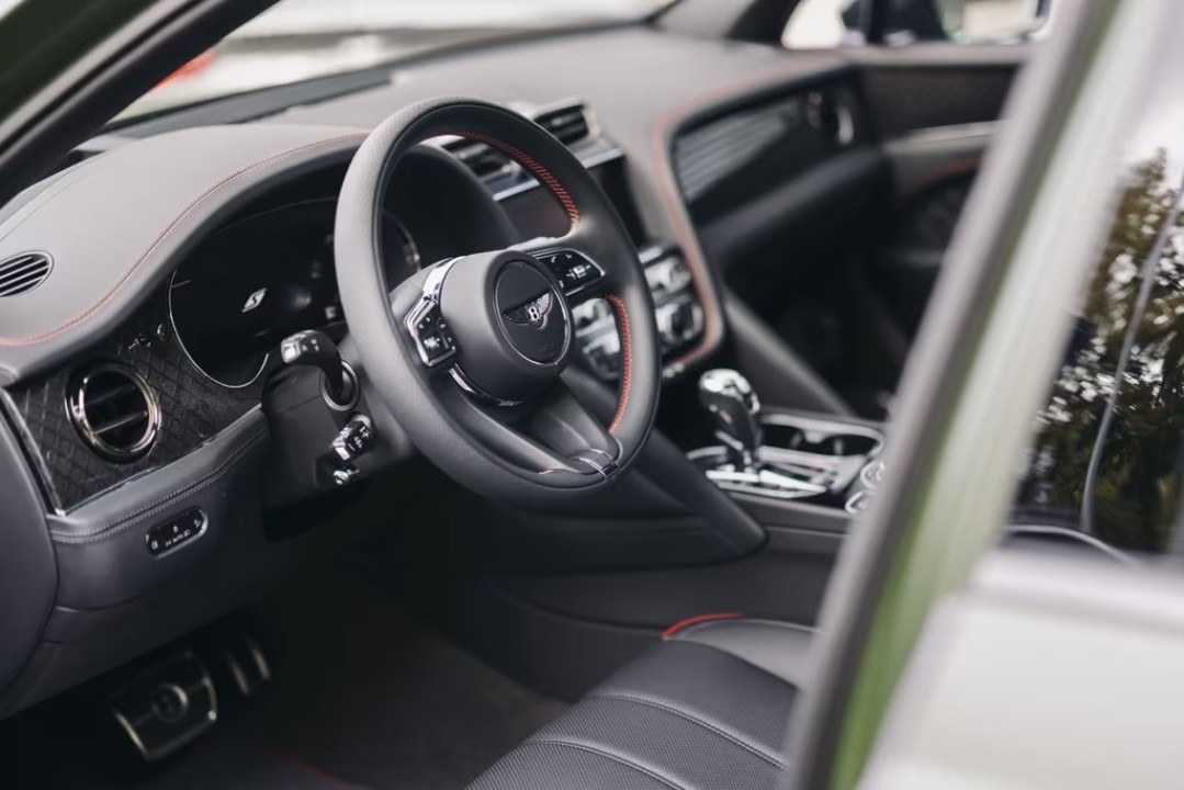 Bentley Bentayga V8 S Black Edition - foto 8