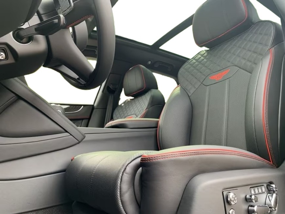 Bentley Bentayga V8 S Black Edition - foto 21