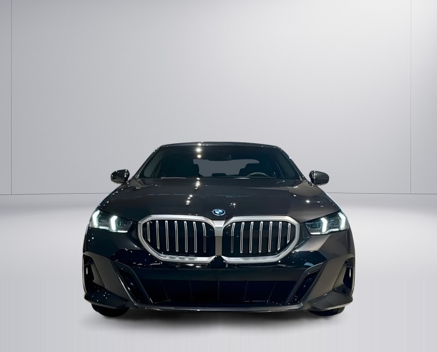 BMW Seria 5 xDrive530e M-Sport - foto 6