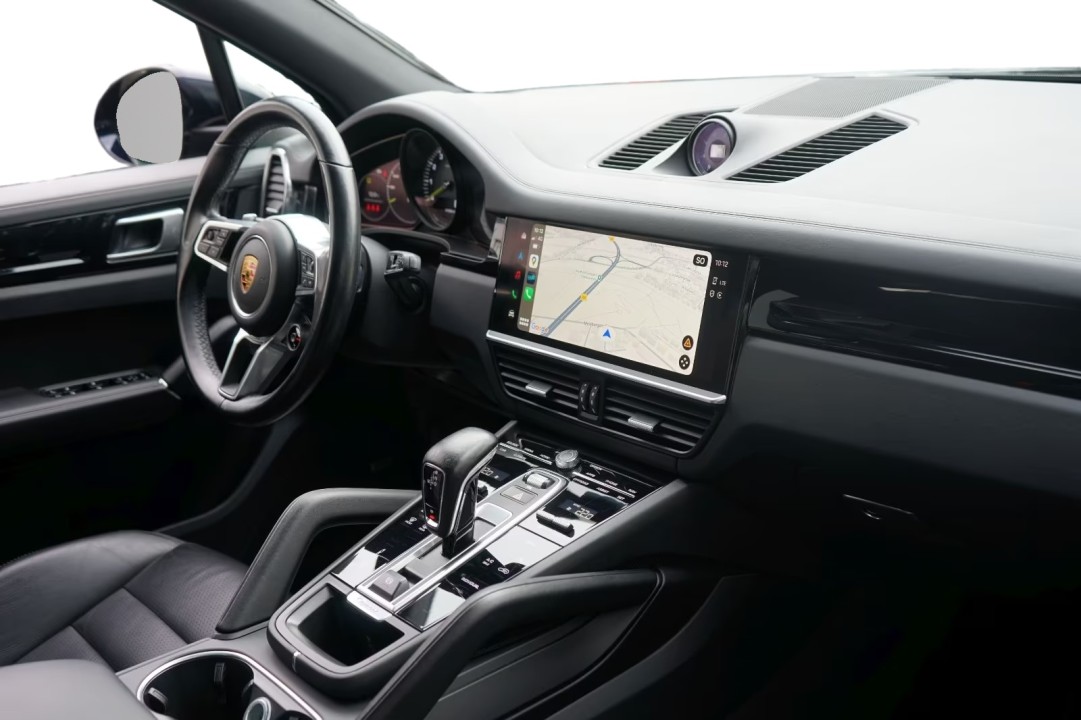 Porsche Cayenne - foto 11
