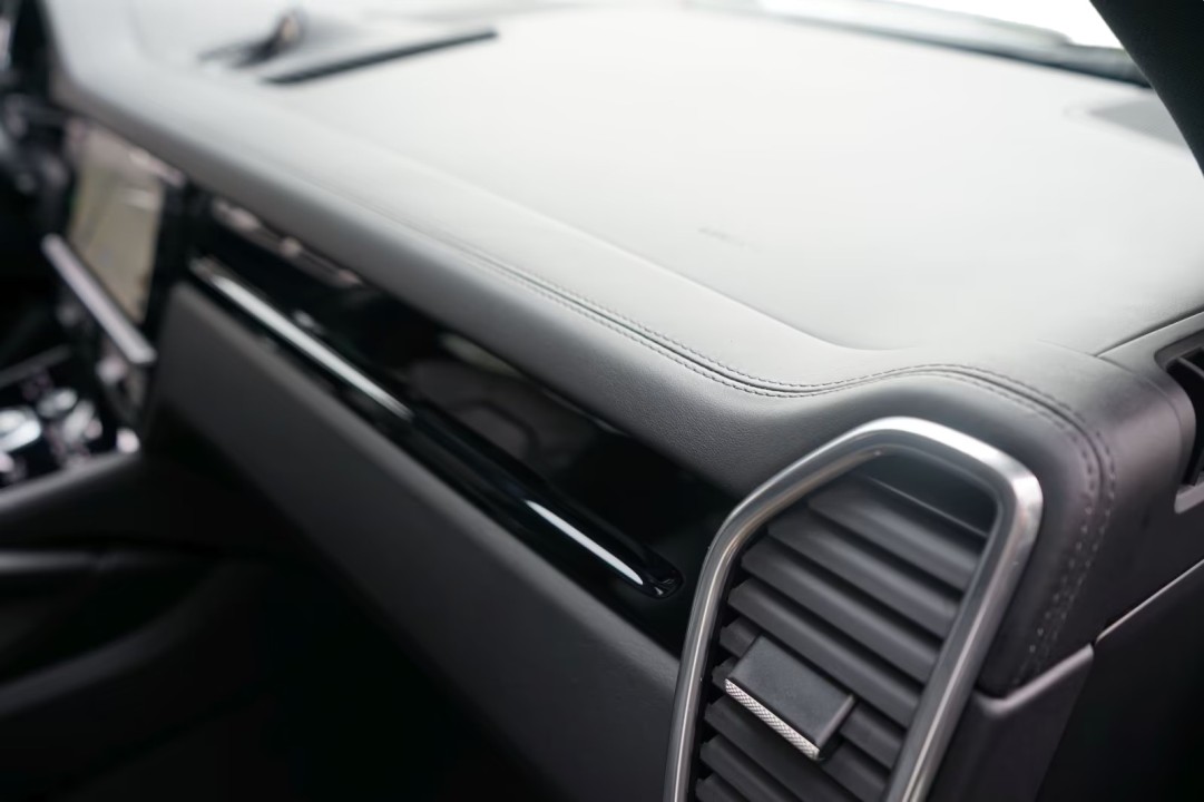 Porsche Cayenne - foto 14