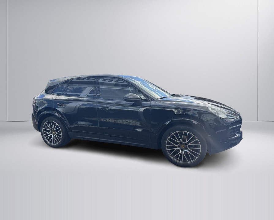 Porsche Cayenne (2)