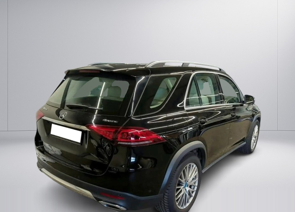 Mercedes-Benz GLE 350de 4MATIC (5)