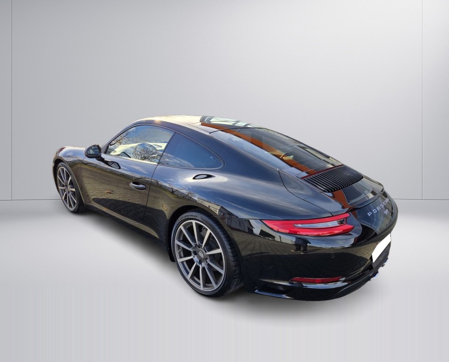 Porsche 911 Carrera - foto 6