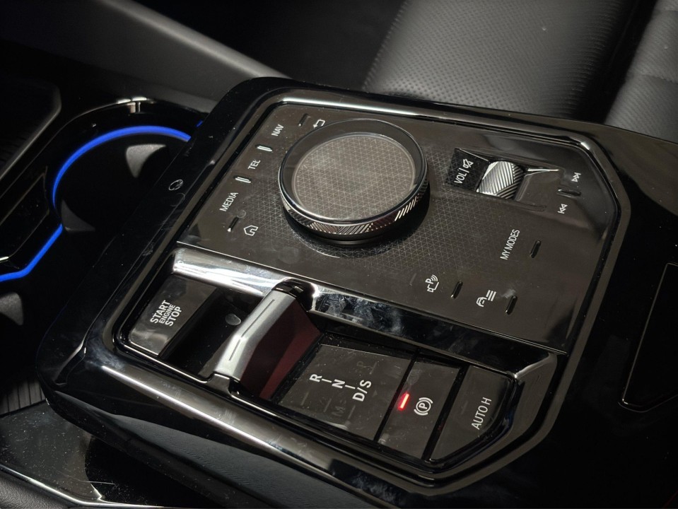 BMW Seria 5 520d Touring - foto 15