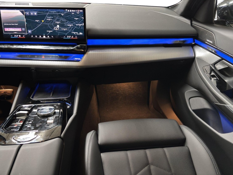 BMW Seria 5 520d Touring - foto 14