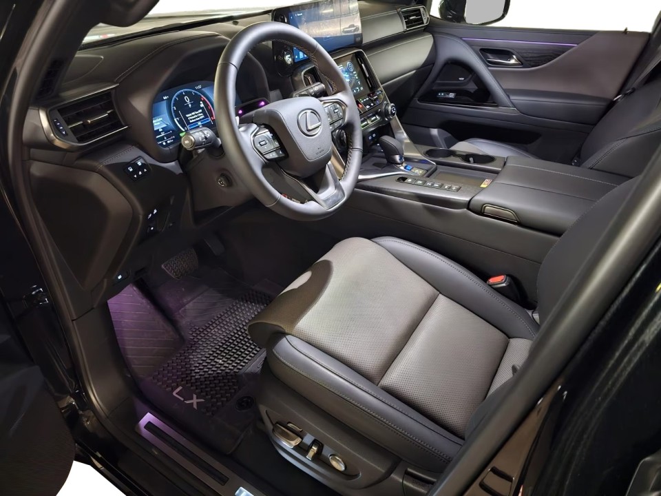 Lexus Seria LX 700h Overtrail - foto 9