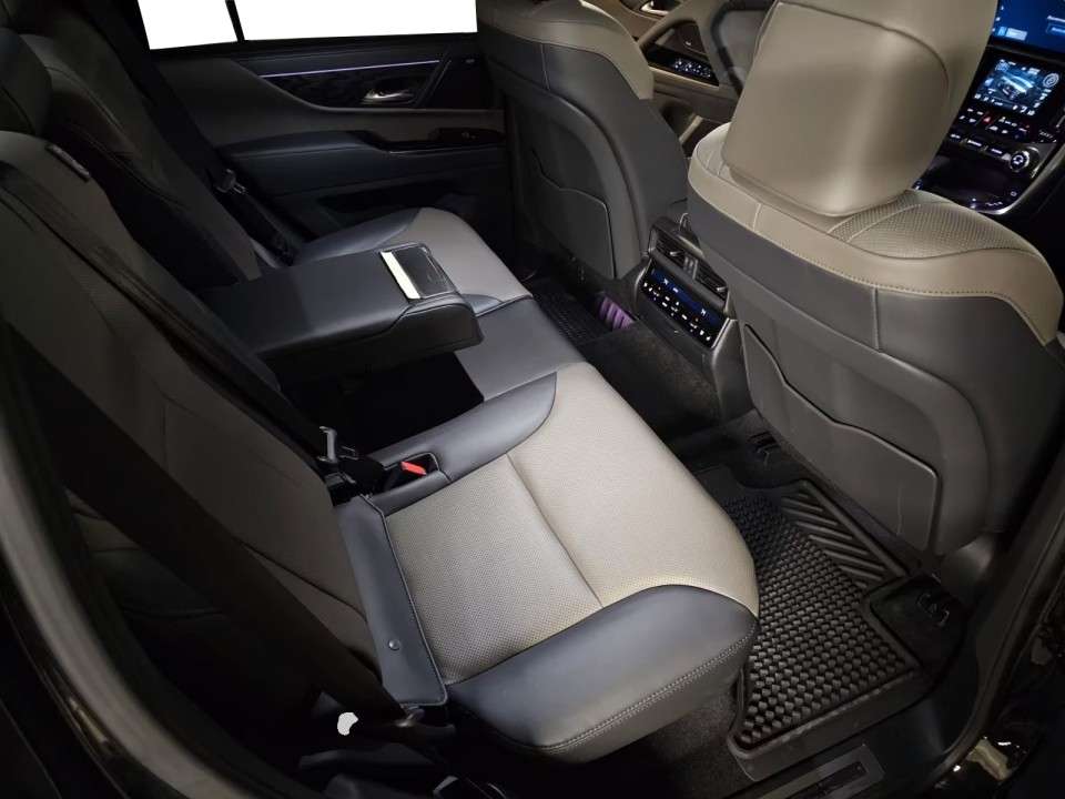 Lexus Seria LX 700h Overtrail - foto 15