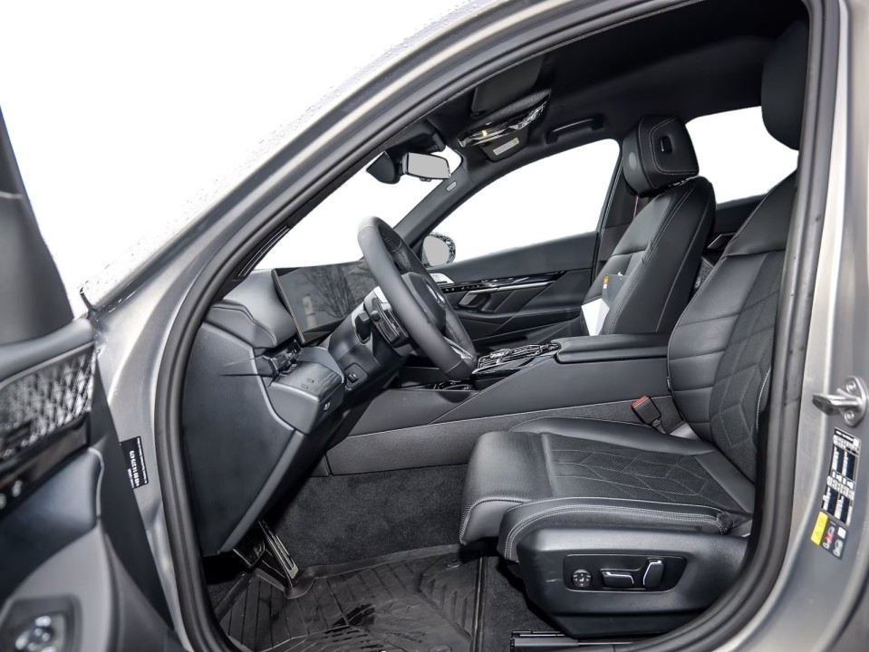 BMW Seria 5 xDrive550e M-Sport - foto 9
