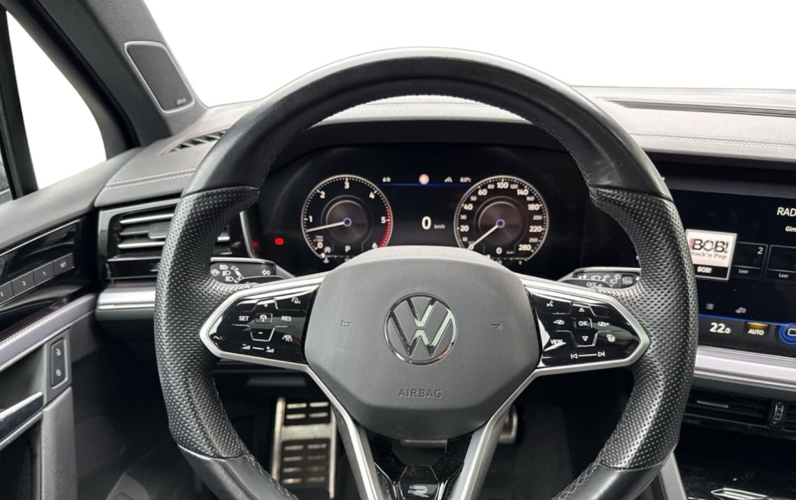 Volkswagen Touareg R-Line - foto 8