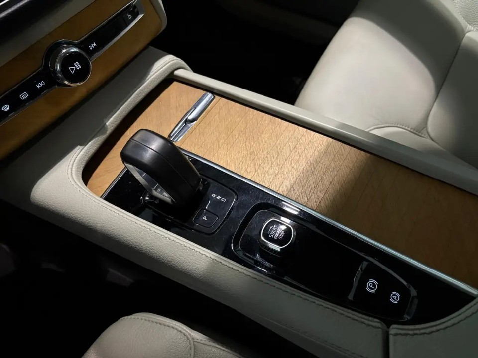 Volvo XC 90 T8 Inscription - foto 7