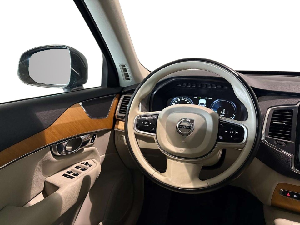 Volvo XC 90 T8 Inscription (3)