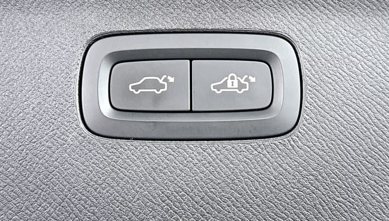 Volvo XC 90 T8 Recharge AWD Inscription - foto 36
