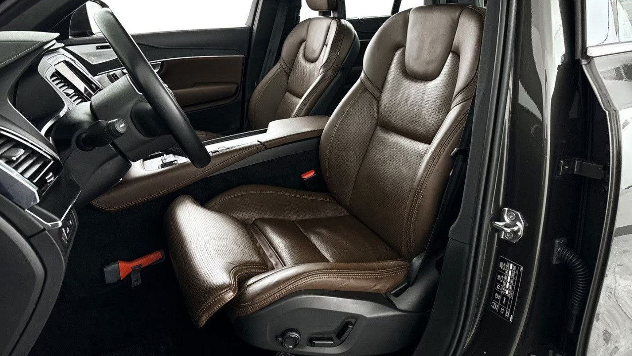 Volvo XC 90 T8 Recharge AWD Inscription - foto 8