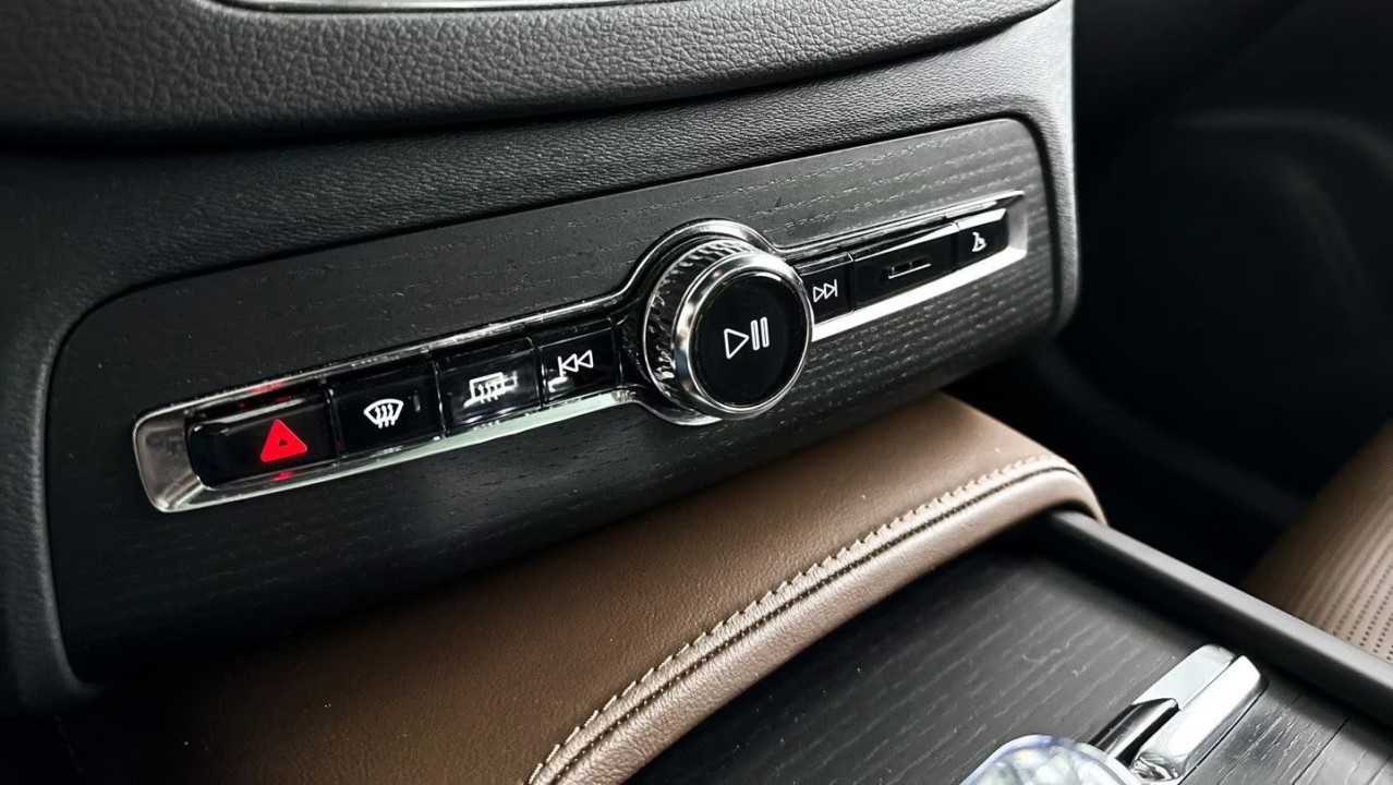 Volvo XC 90 T8 Recharge AWD Inscription - foto 22