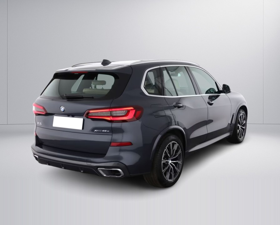 BMW X5 xDrive45e M-Sport (3)