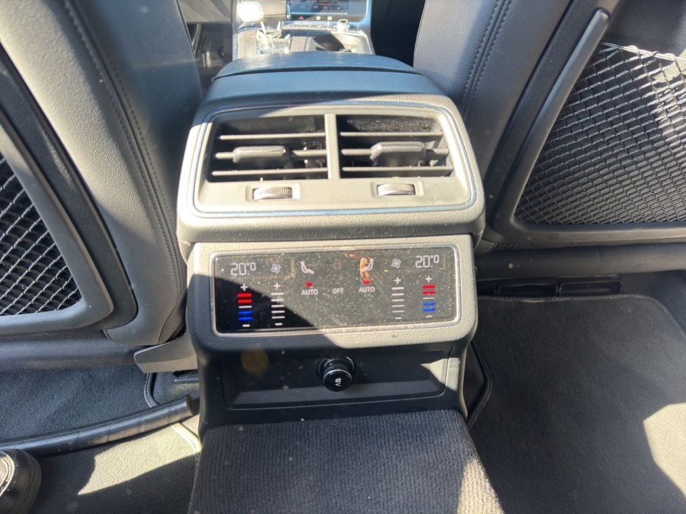 Audi A6 40 TDI Quattro S-line - foto 10