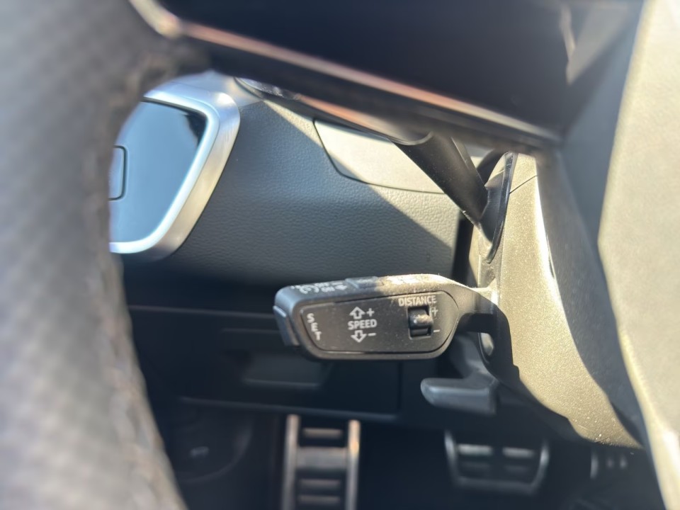 Audi A6 40 TDI Quattro S-line - foto 11