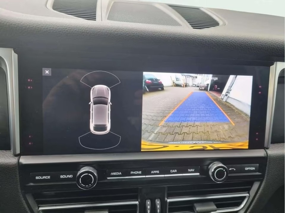 Porsche Macan - foto 15