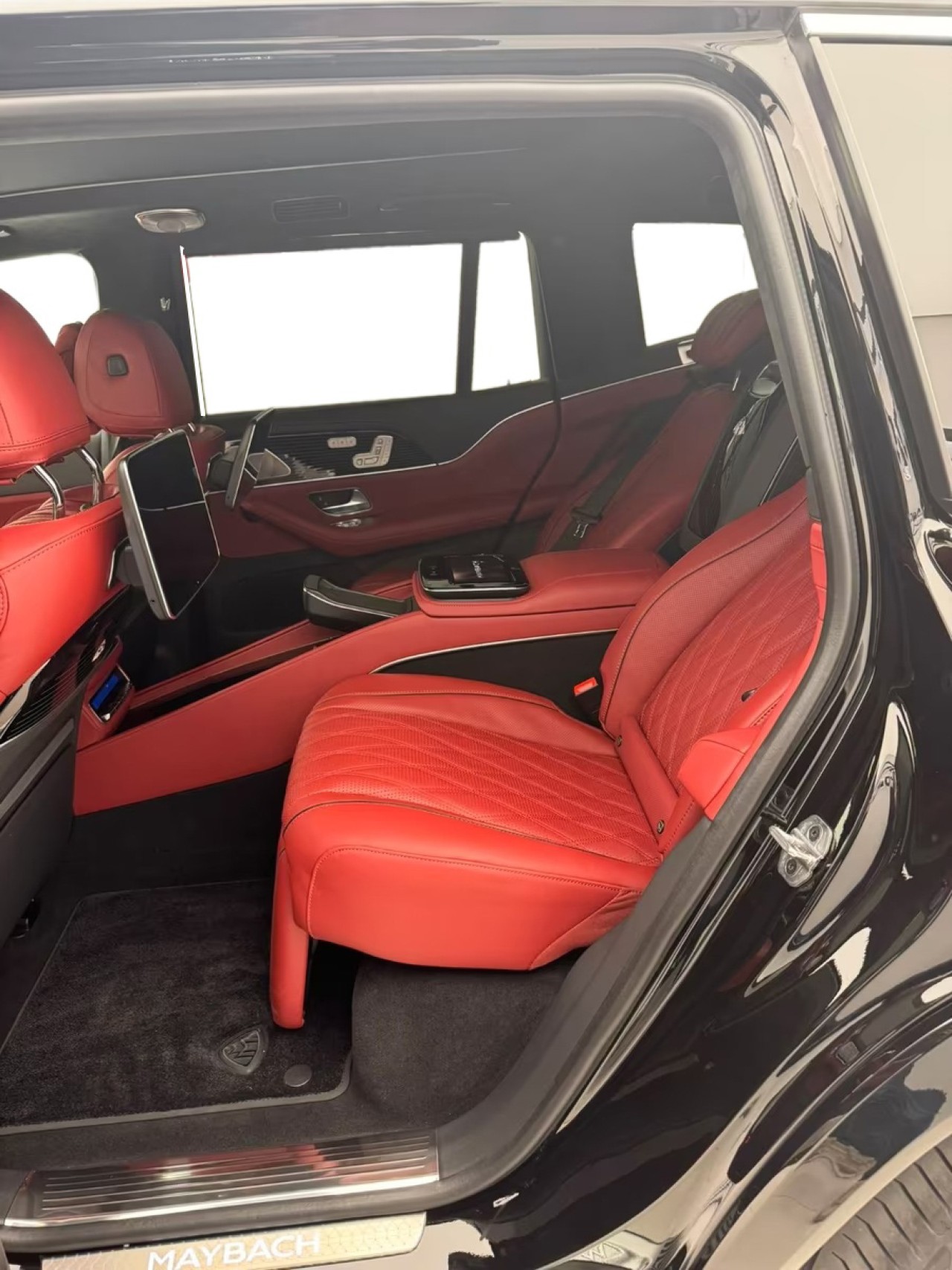 Mercedes-Benz GLS Maybach 600 4MATIC - foto 10