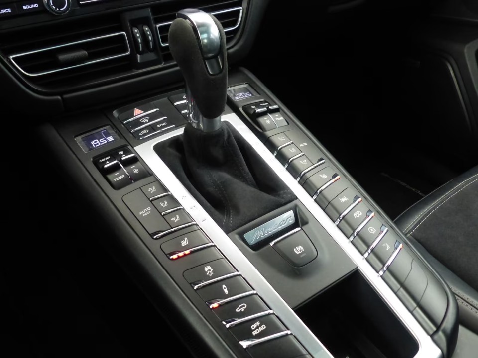 Porsche Macan GTS - foto 15