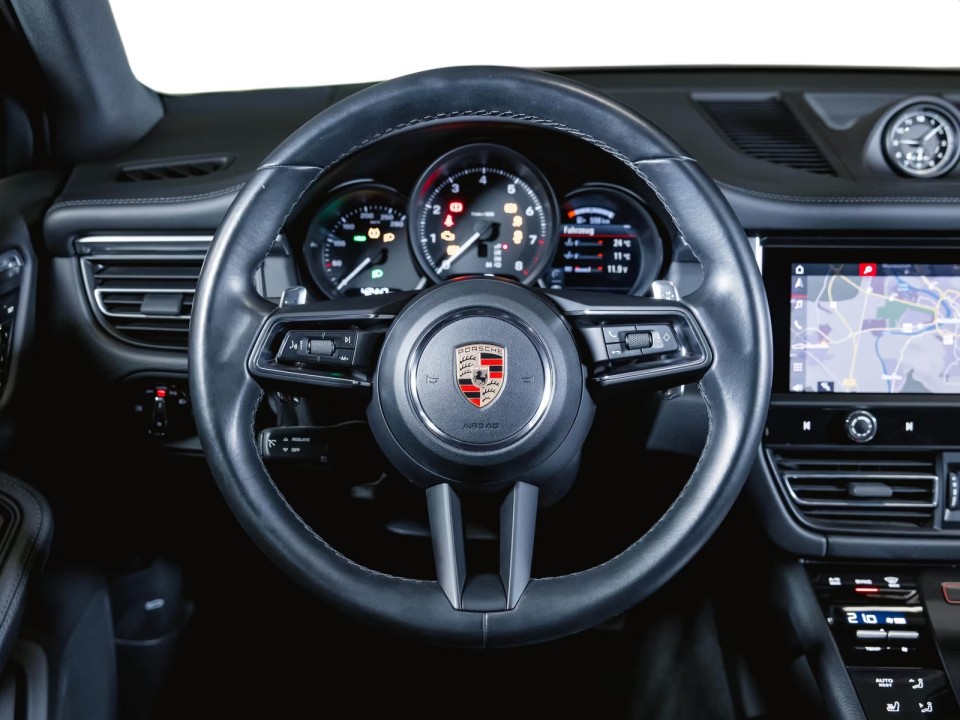 Porsche Macan - foto 12