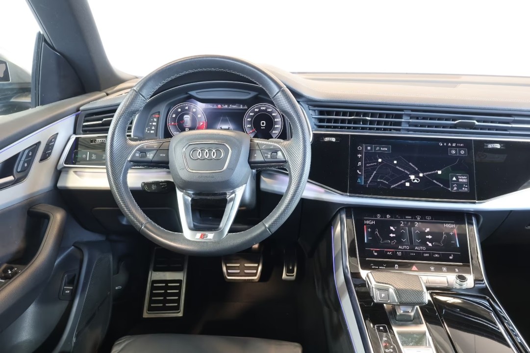 Audi SQ8 4.0 TFSI Quattro - foto 7