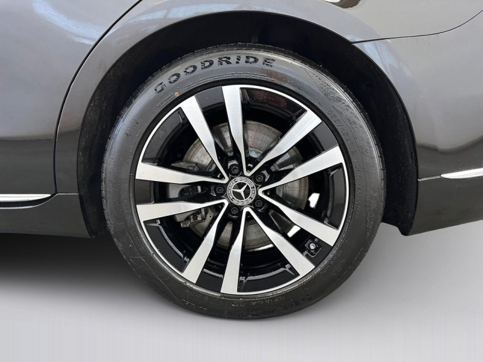 Mercedes-Benz S 580e - foto 13