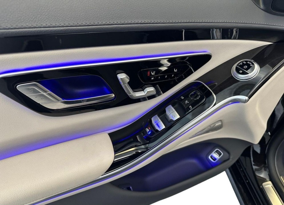 Mercedes-Benz S 580e - foto 10